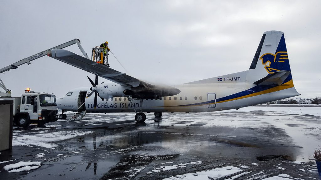 Această imagine are atributul alt gol; numele fișierului este air-iceland-1024x576.jpg
