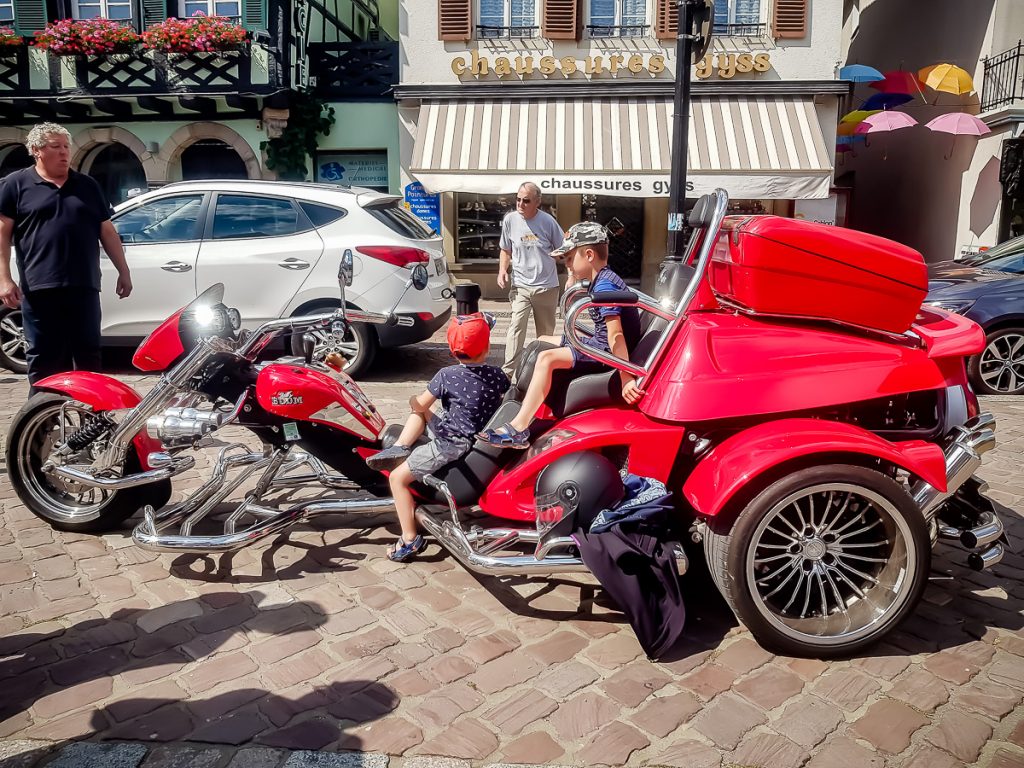editate/FRANTA%202019/moticicleta%20mega%20in%20obernai.jpg