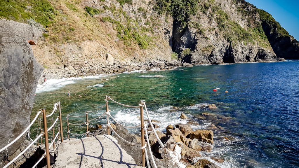 ../../1%20riomaggiore%20poze%20editate%20DE%20LUCRU/plaja%20si%20alte%20locuri%20de%20plaja/vara/20170608_171315.jpg