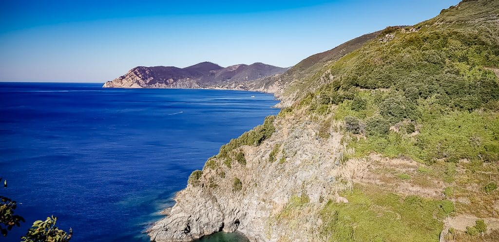 CORNIGLIA%20poze%20de%20lucru/corniglia%20view_3.jpg