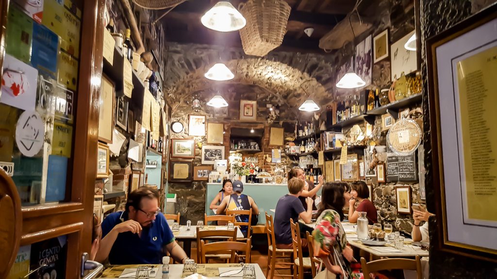 CORNIGLIA%20poze%20de%20lucru/corniglia_cantina%20de%20mananan.jpg