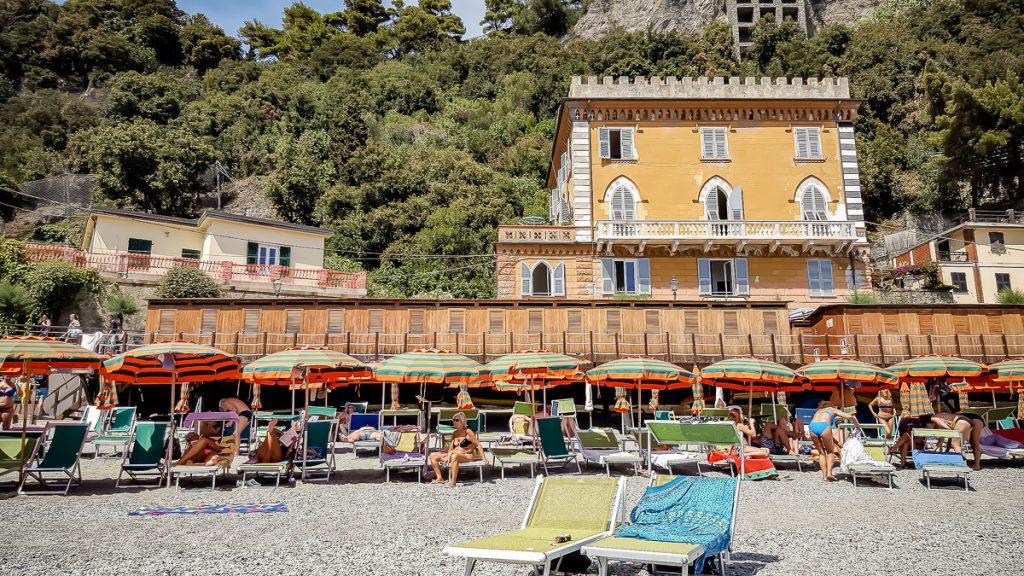 plaja/monterosso%20al%20mare%20beach_3.jpg